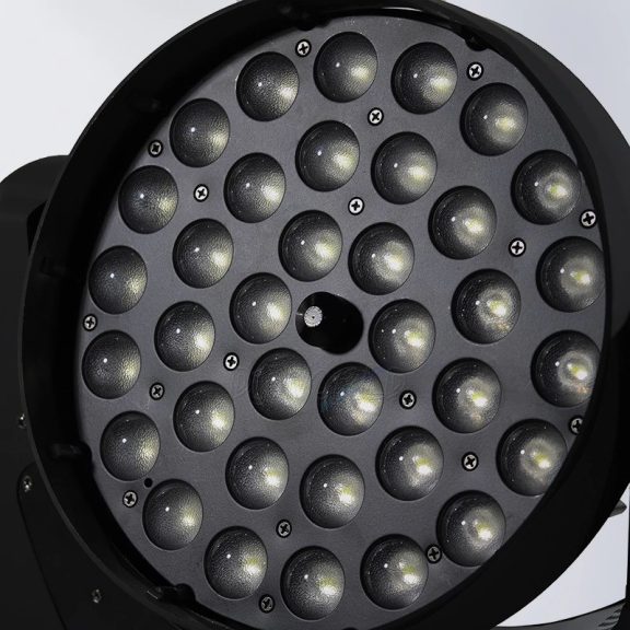 FTS LED WASH 36x18W Robotlámpa