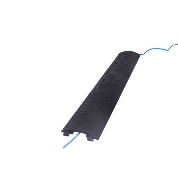 Soundsation CC-100-1CS - 1 csatornás kis méretű kábeltaposó csúszásgátló felülettel